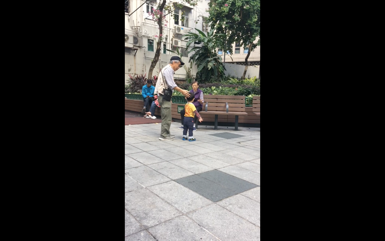 Human Scale in Hong Kong: The tale of Grandfather and Grandson (3 videos)
