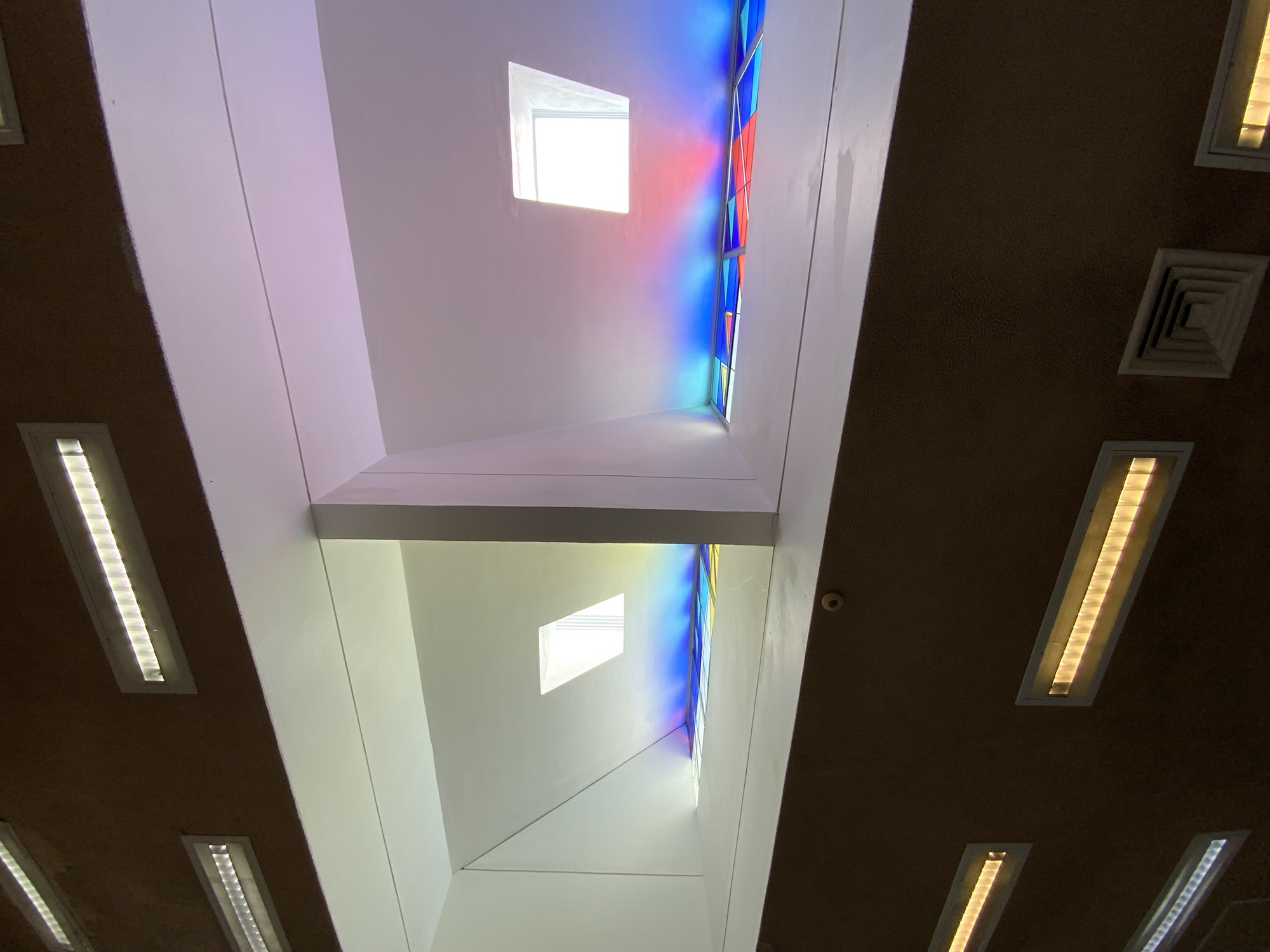 Architectural Intervention: The main library of the School of Engineering at the National Autonomous University of Mexico.